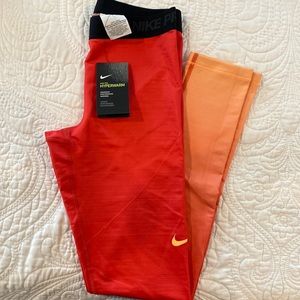 Nike Pro Hyperwarm leggings, size Medium, Ombré Orange